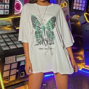 Butterfly Oversized Graphic Tee